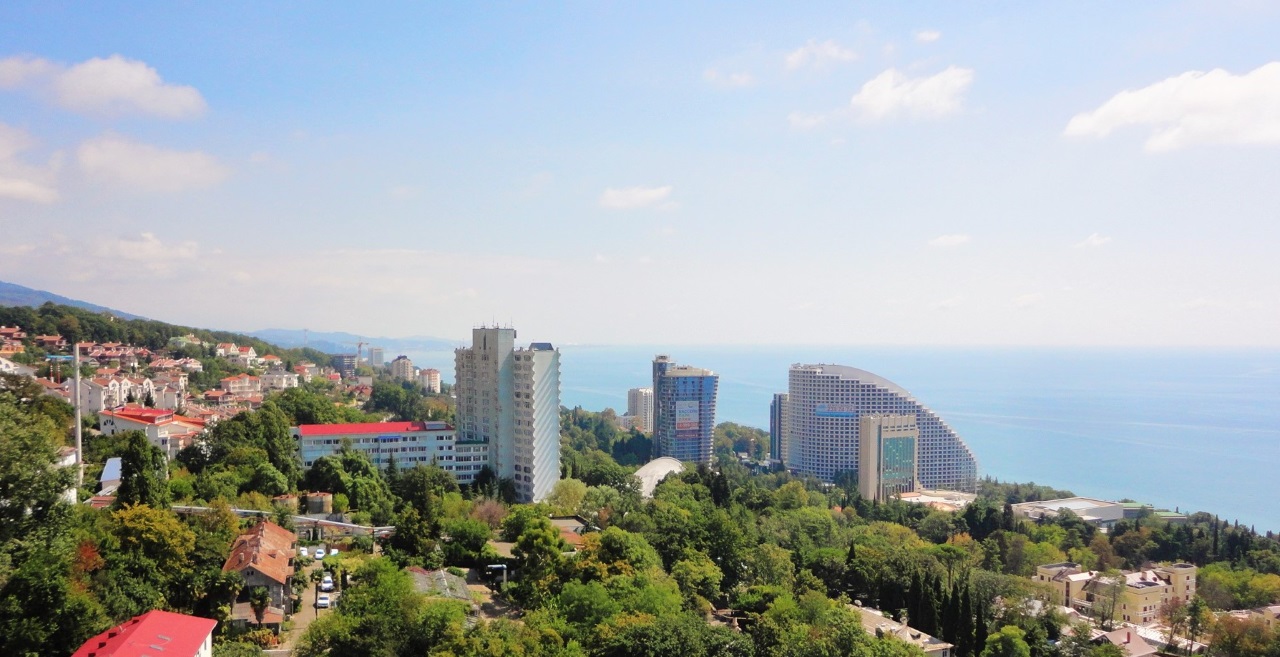 Вид на море и адлер